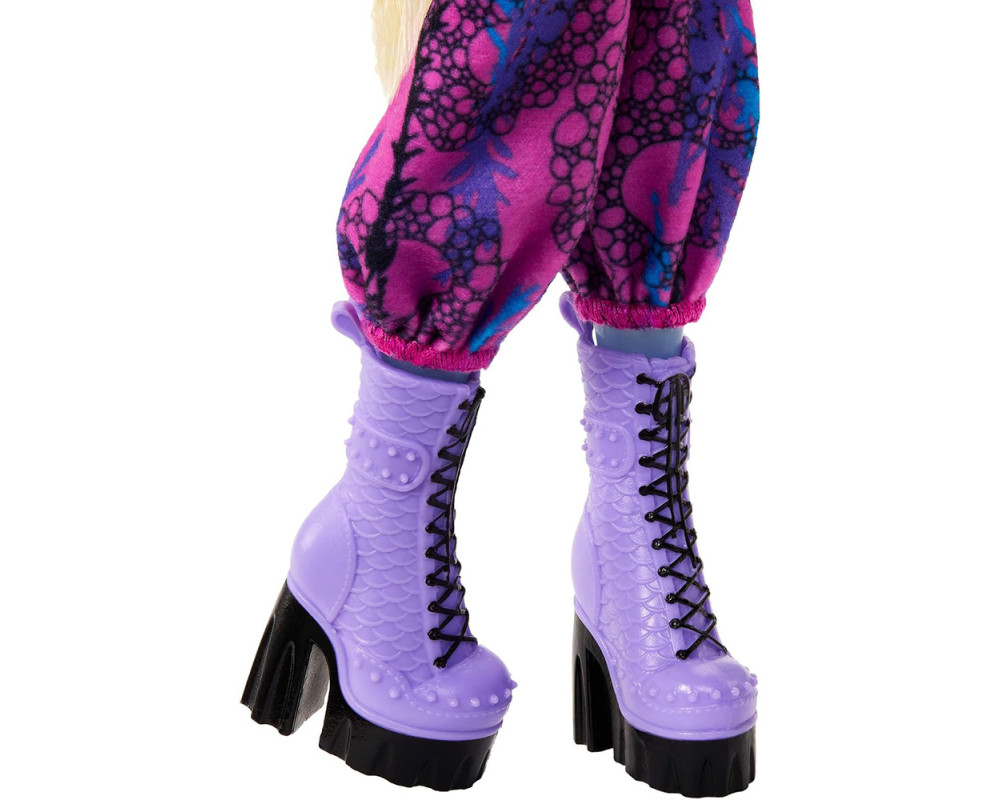 Кукла Monster High Fearbook Lagoona Blue Лагуна Блю "Книга страхов" Кукла Monster High Fearbook Lagoona Blue Лагуна Блю "Книга страхов"